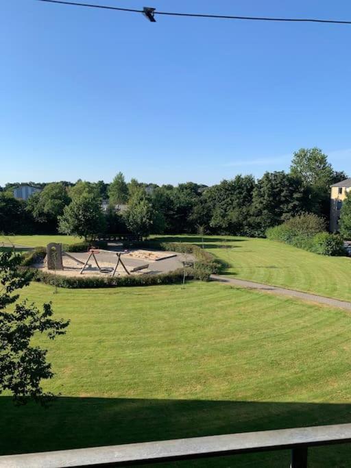 Stor Og Lys Lejlighed I Hjertet Af Holstebro Extérieur photo