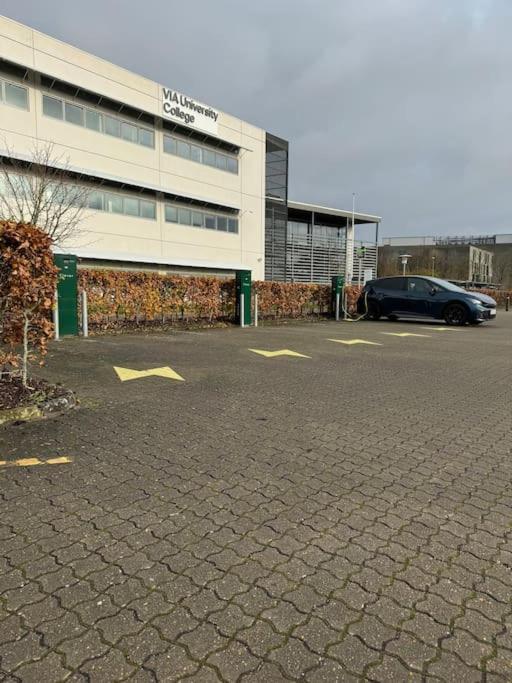 Stor Og Lys Lejlighed I Hjertet Af Holstebro Extérieur photo