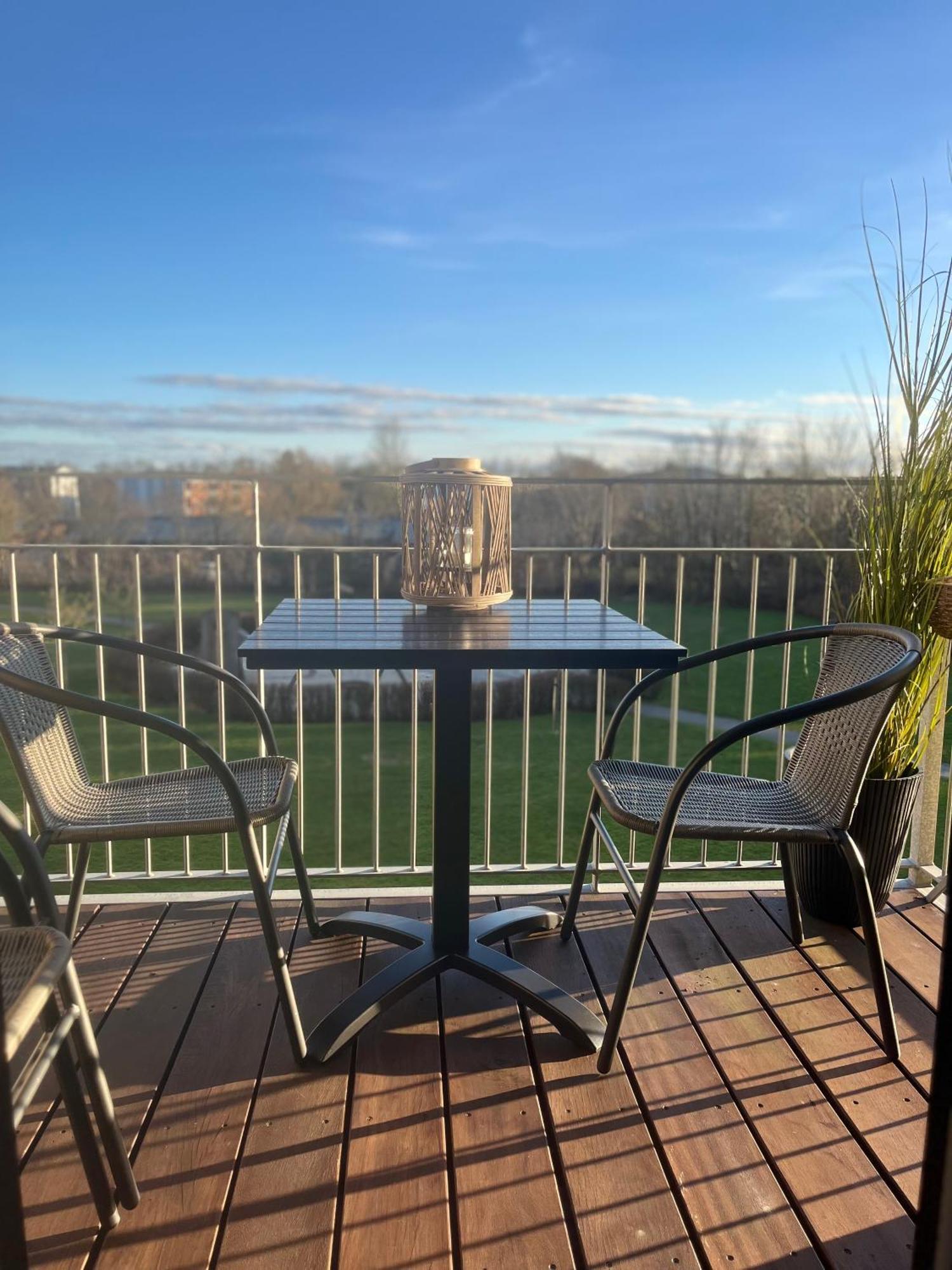 Stor Og Lys Lejlighed I Hjertet Af Holstebro Extérieur photo